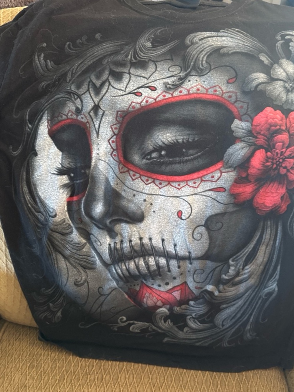 Men's Black Short Sleeve Tee with Red Sugar Skull Graphic